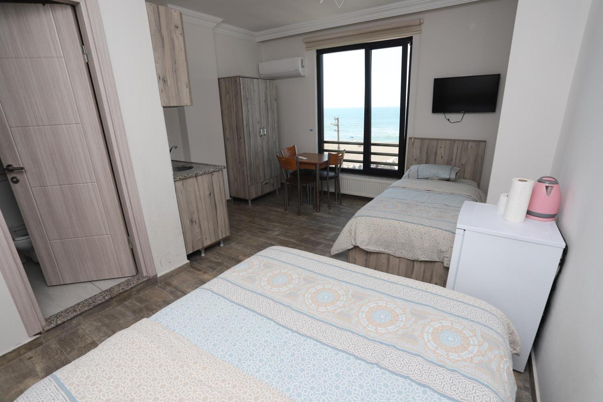 Rueya Pansiyon Apart Otel Yukarı Yukarı Kocaali Extérieur photo