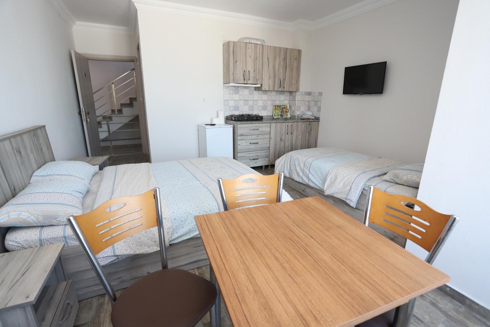 Rueya Pansiyon Apart Otel Yukarı Yukarı Kocaali Extérieur photo