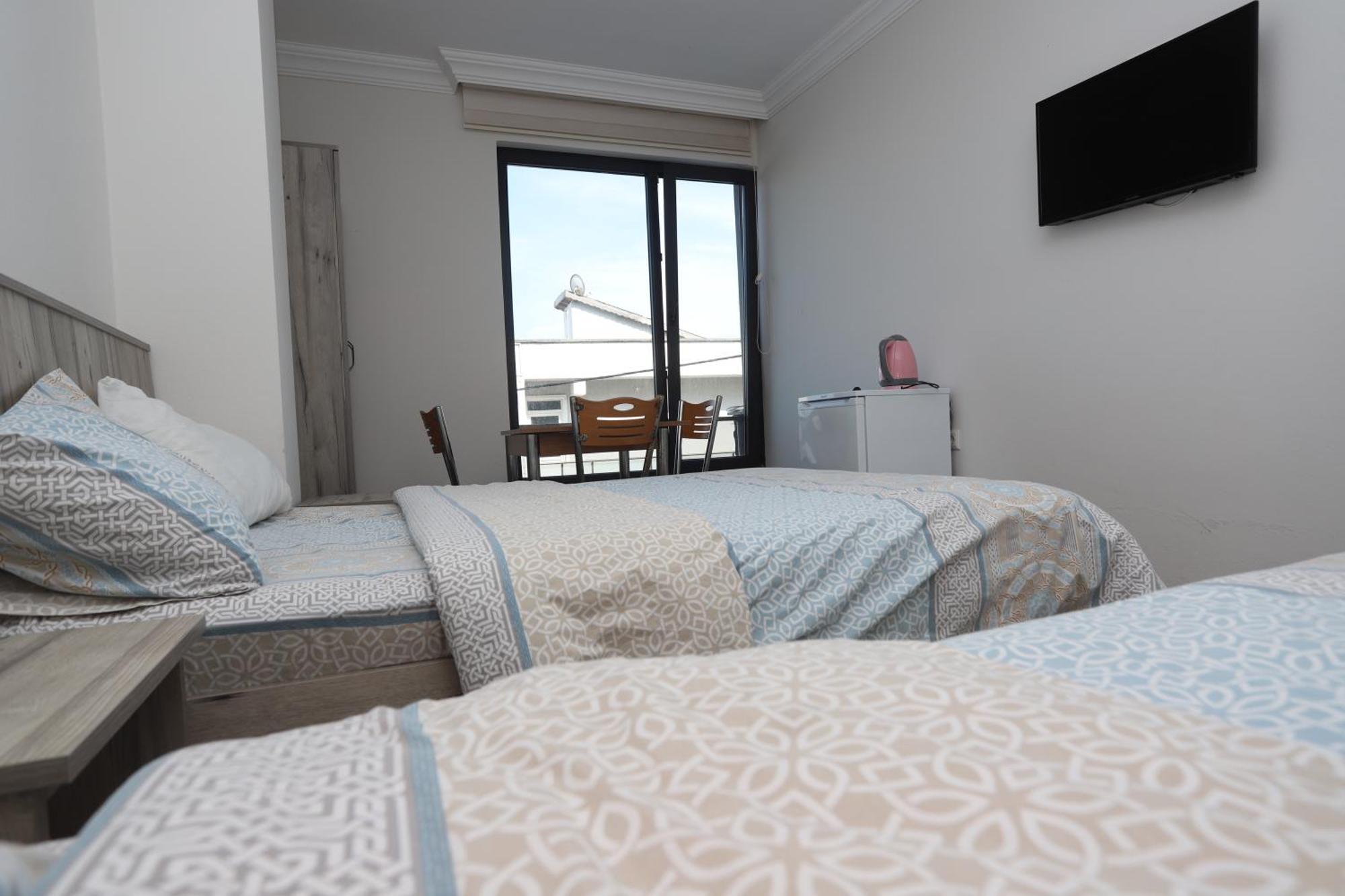 Rueya Pansiyon Apart Otel Yukarı Yukarı Kocaali Extérieur photo