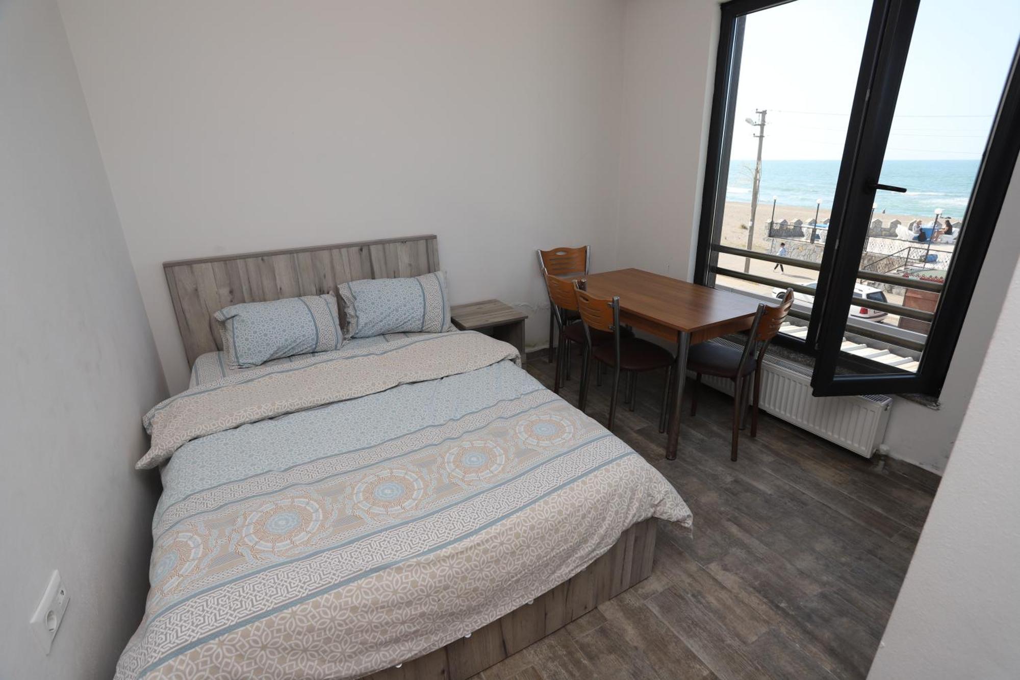 Rueya Pansiyon Apart Otel Yukarı Yukarı Kocaali Extérieur photo